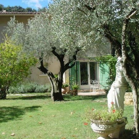 Vila Chez Jean-Pierre & Annick Remoulins Pokoj fotografie